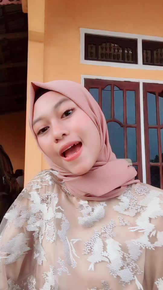 @reni🌻