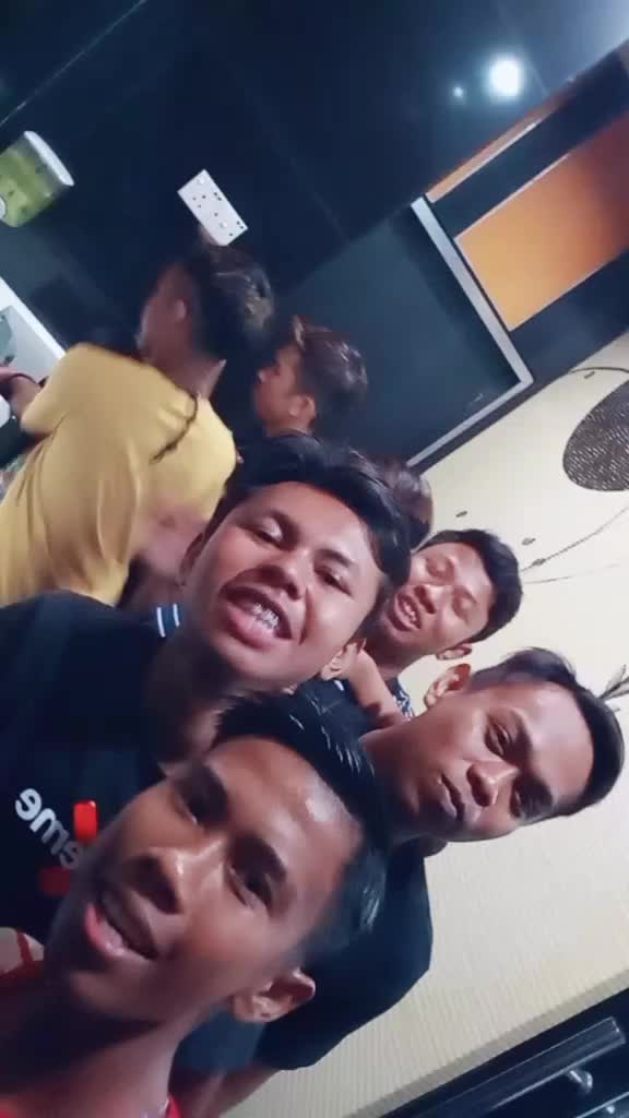 @Manehsyg