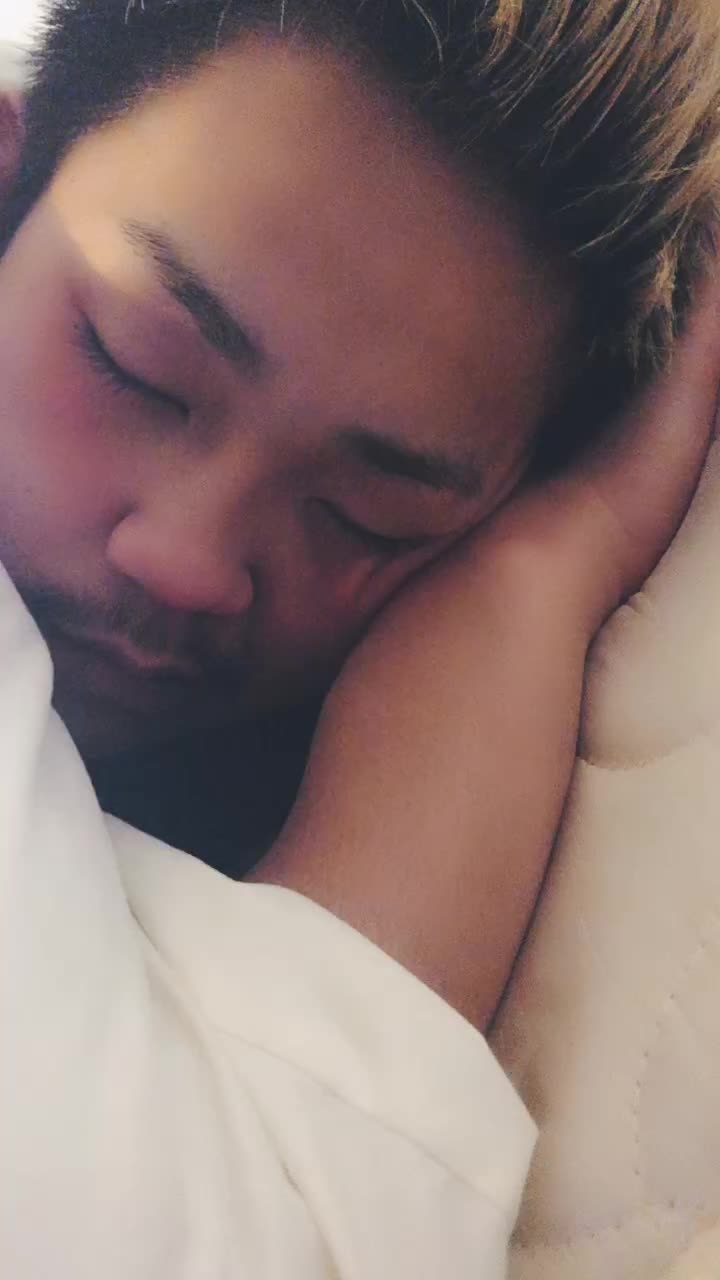 @るい