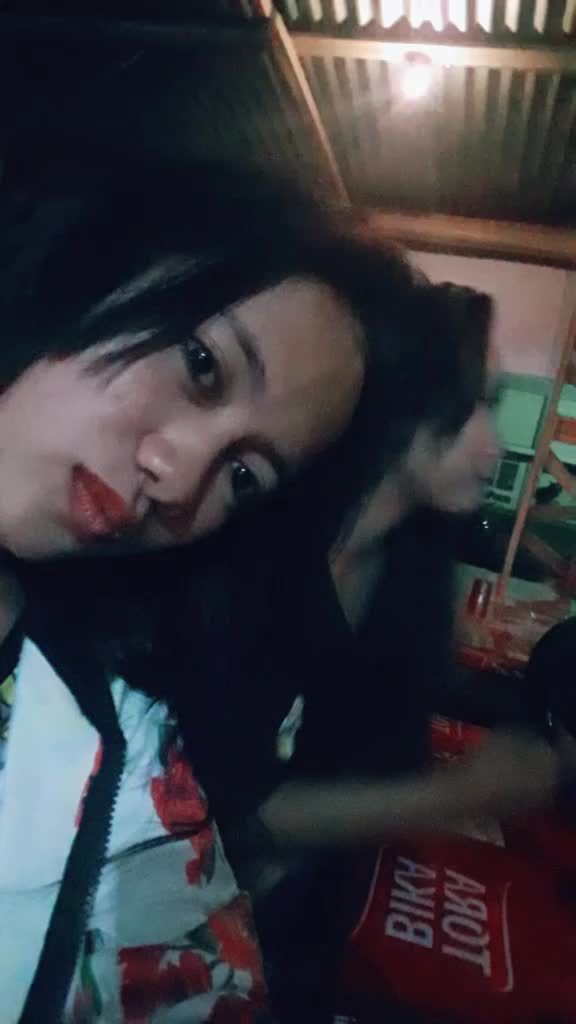 @Hetisa😎