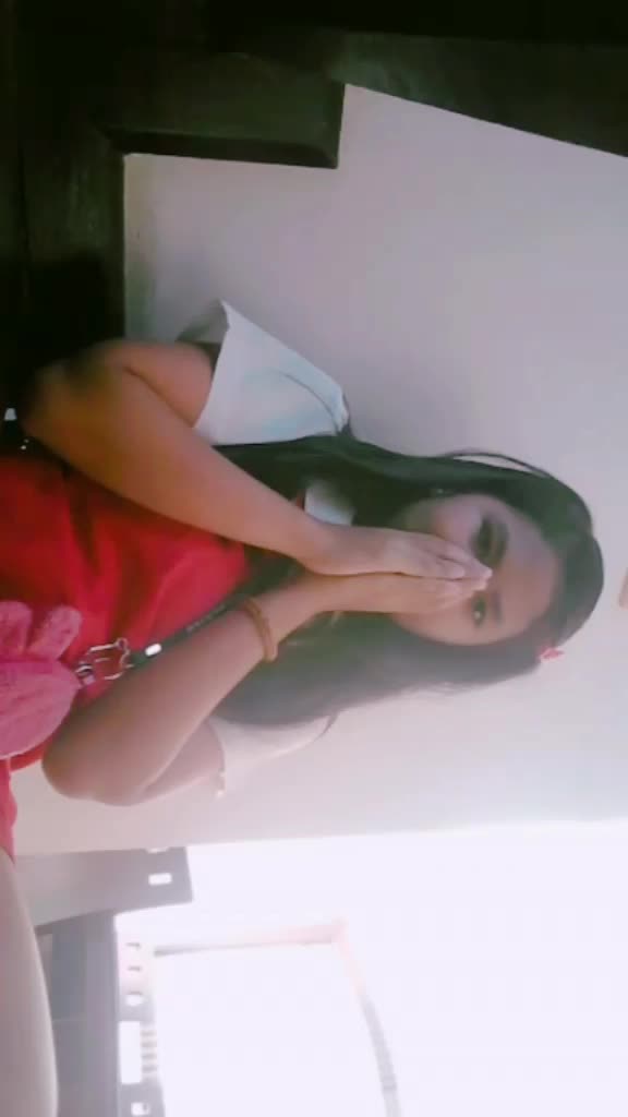 @AnnikaBalano Senia