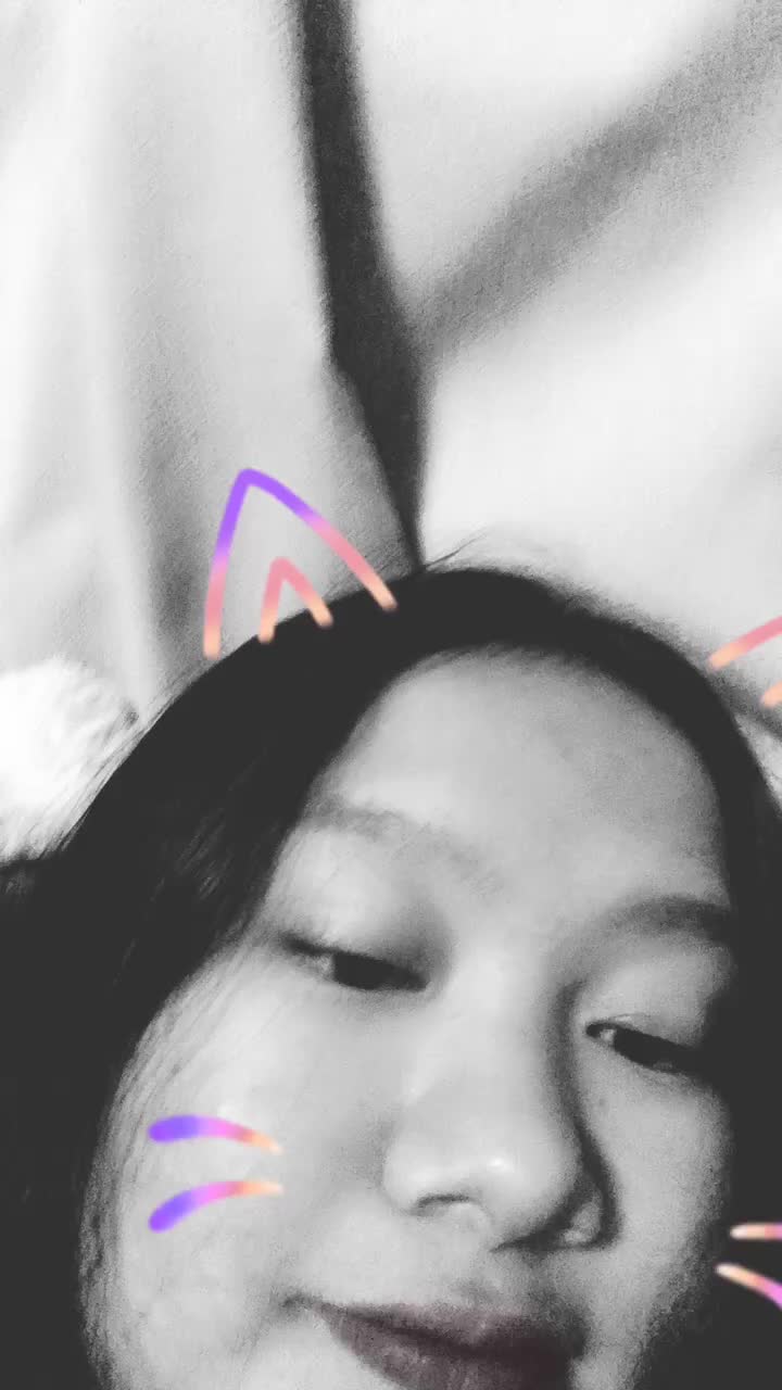 @jasminee