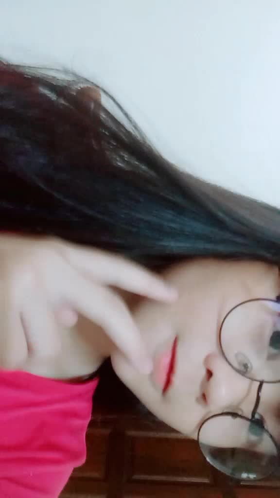 @赖紫庭