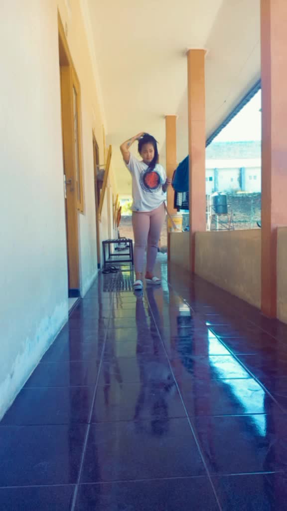 @EsaLila Yumia