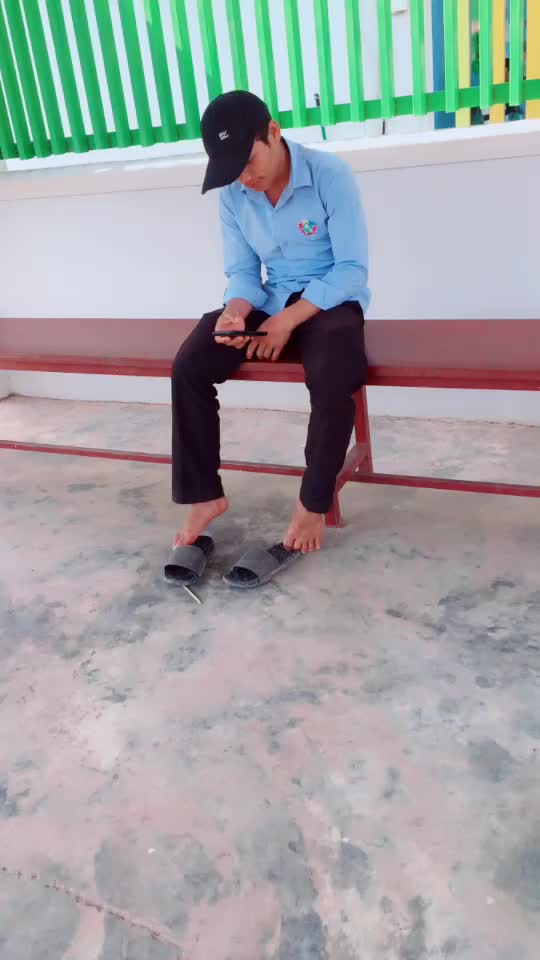 @Dada