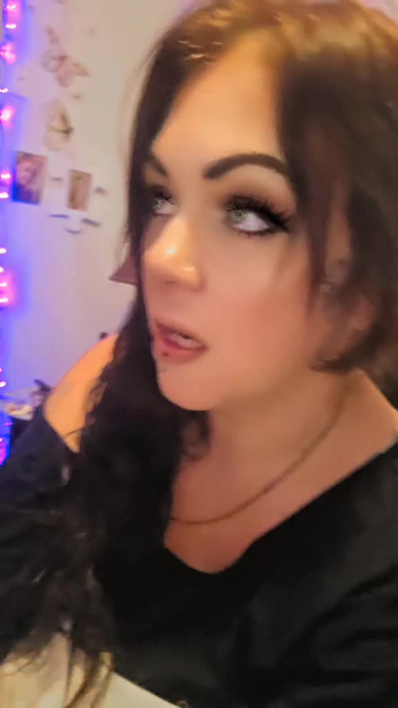 @Miss Lily