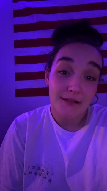 @Onlysoph_21