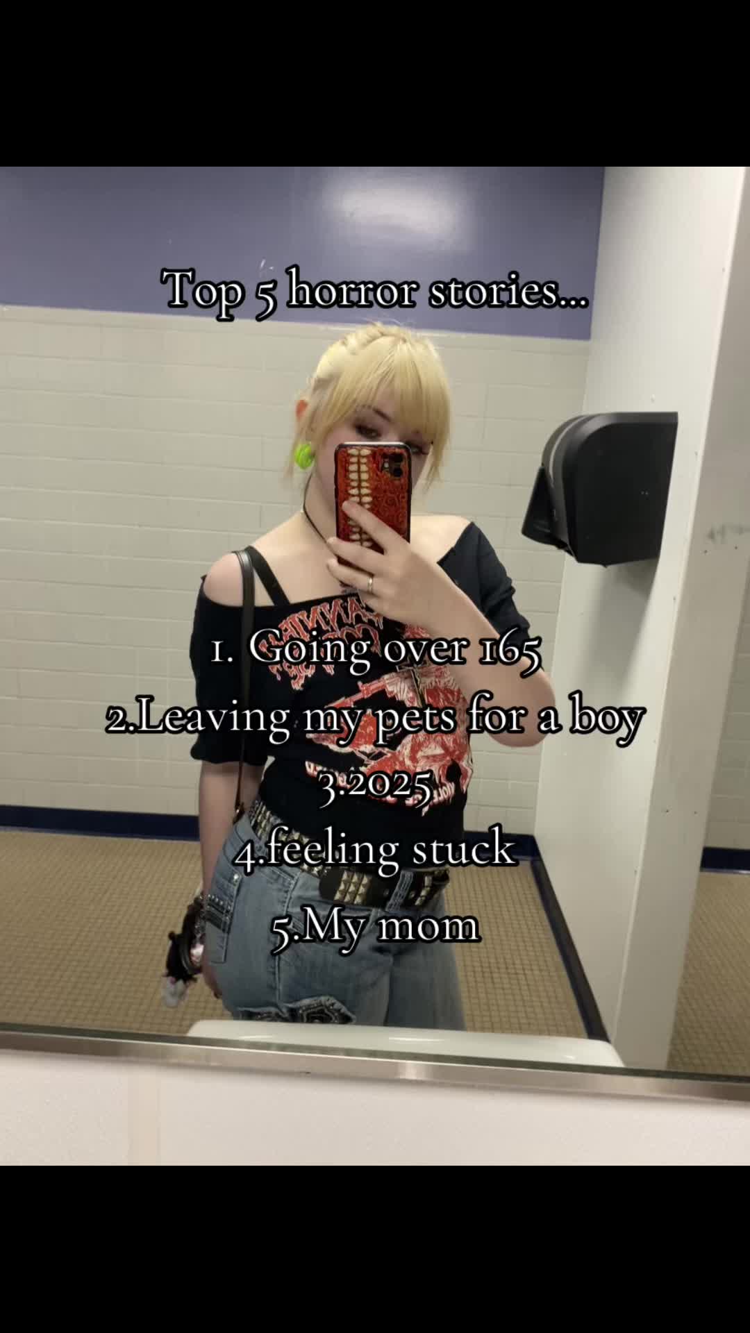 @Moldy🦇🥀