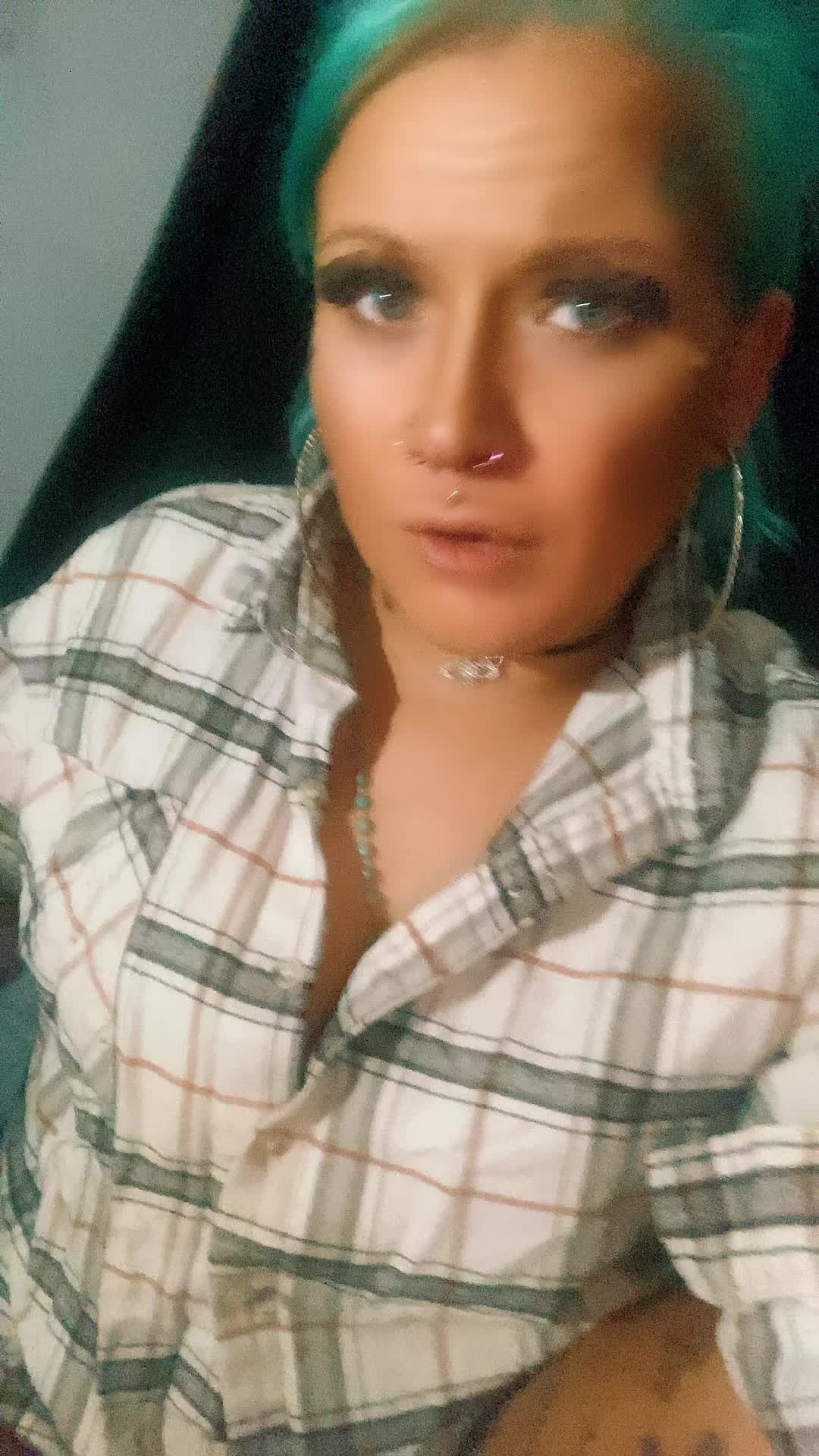 @leonamelanie