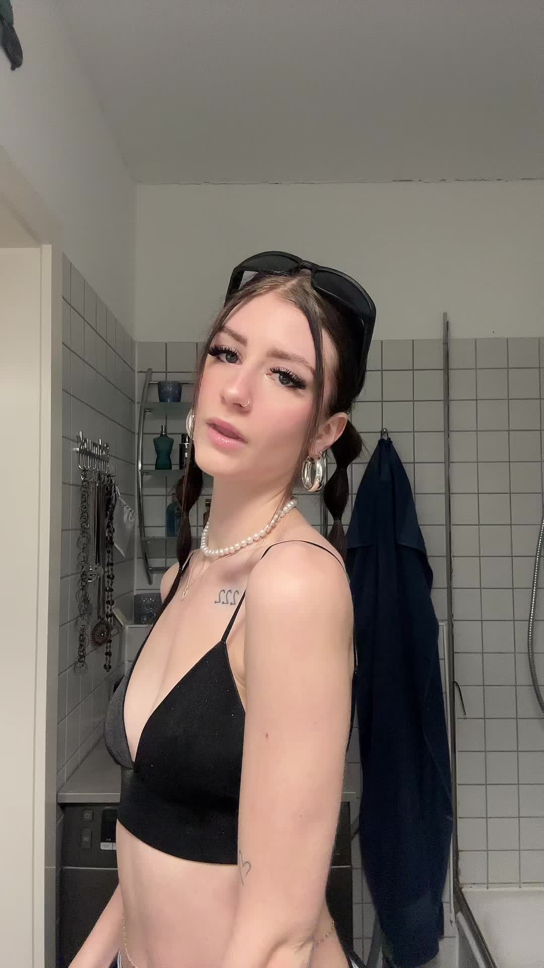 @𝒸𝒽𝒶𝓎𝑒𝓃𝓃𝑒🌟🕺