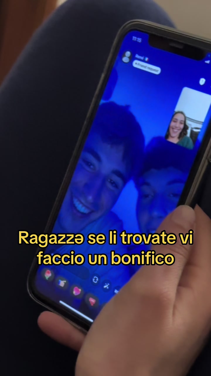@Emhanuela