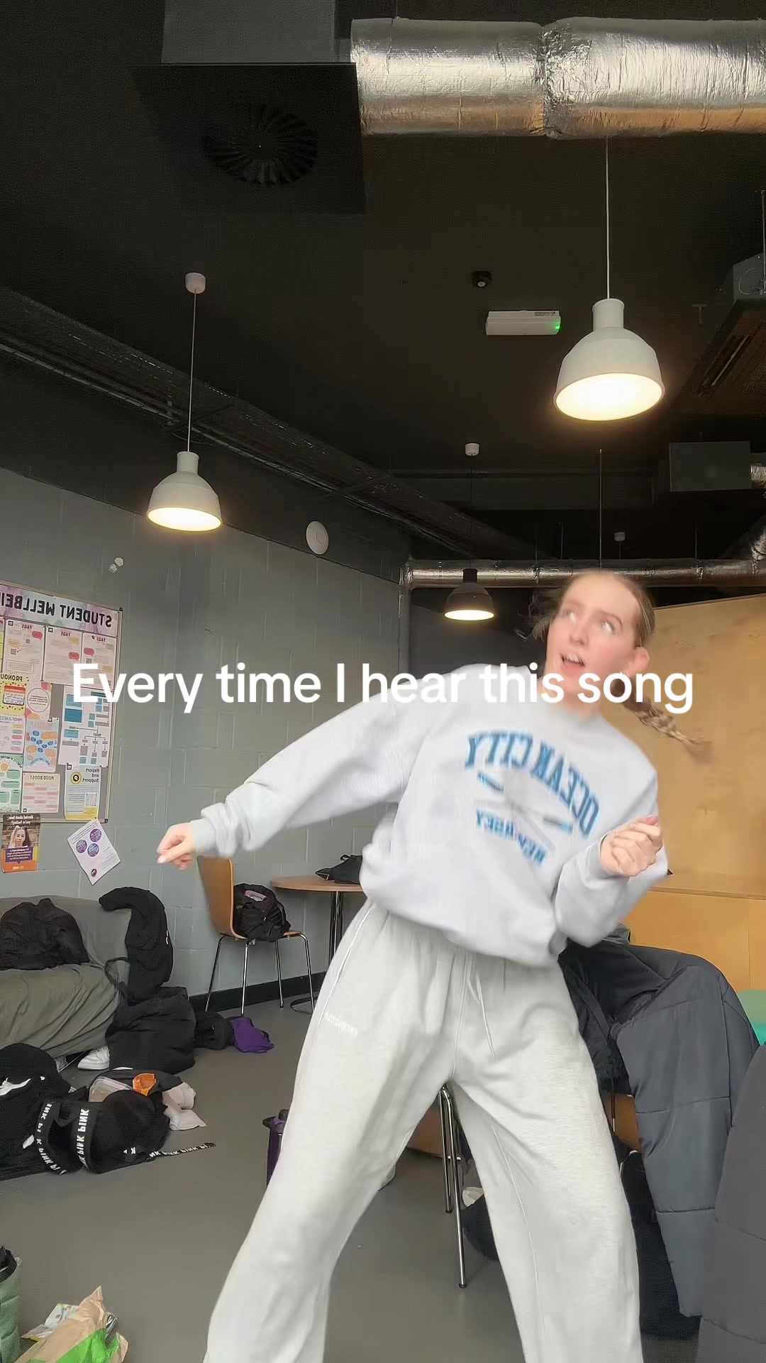 @Elise