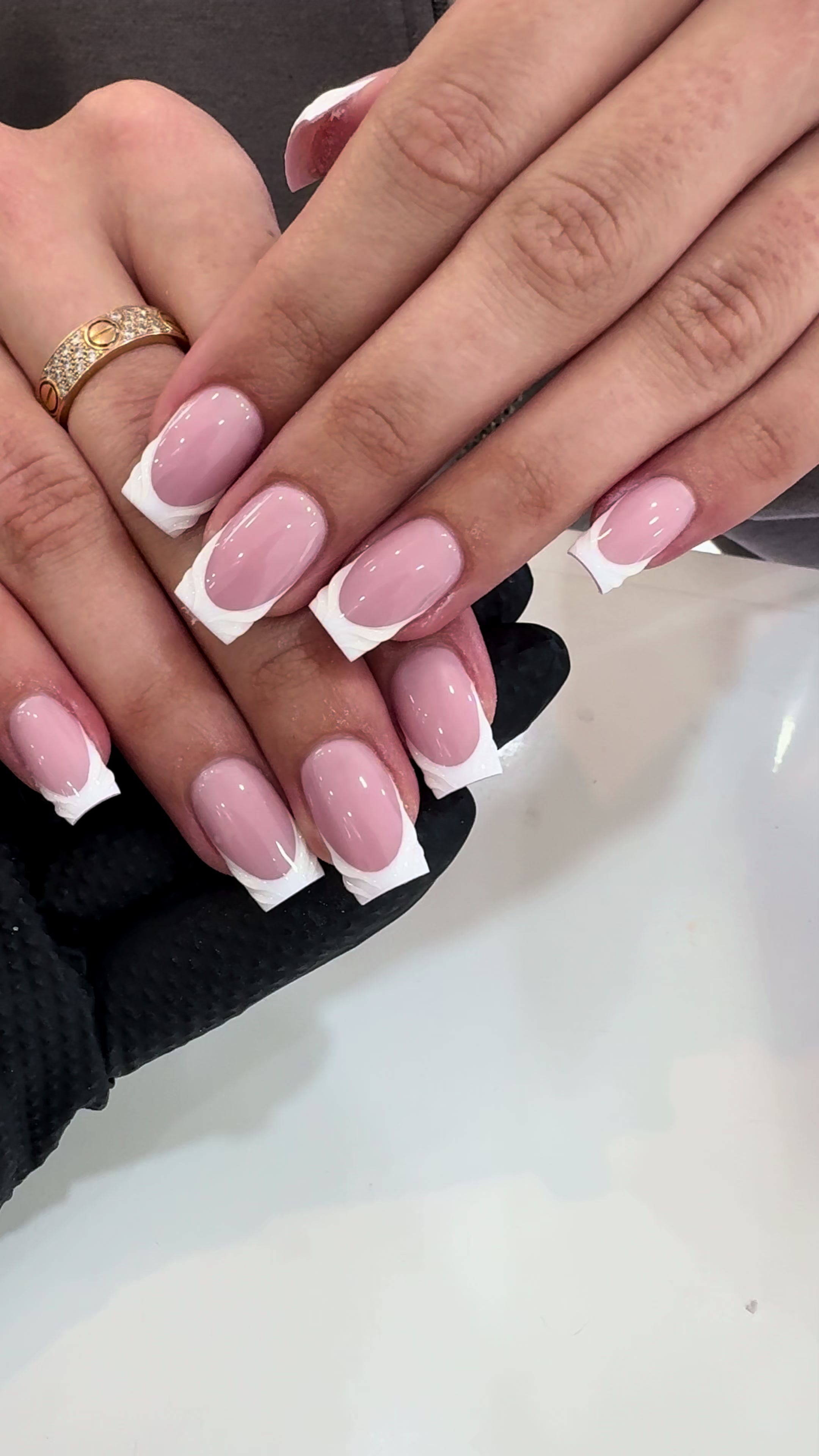 @BOREHAMWOOD NAILS