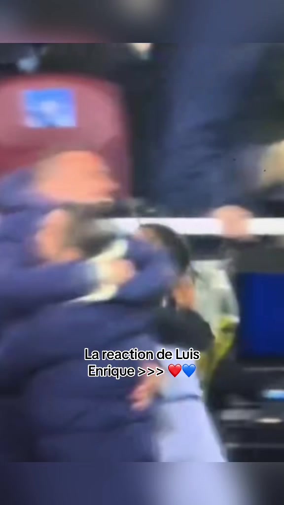 @Rouge et Bleu ❤️💙
