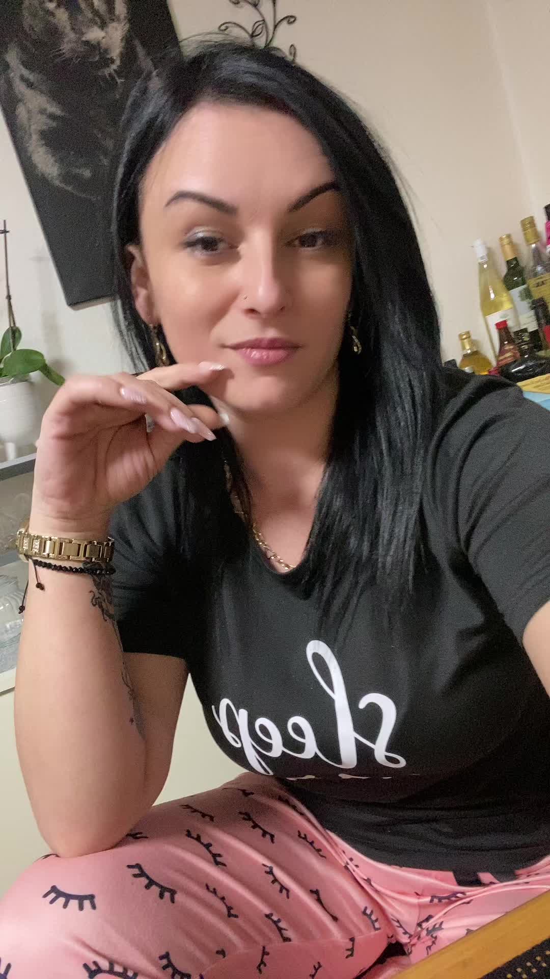 @AnaMaria
