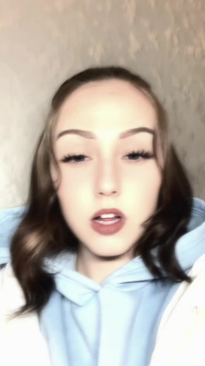 @𝒟𝑒𝓈𝒾𝒾👸🏻