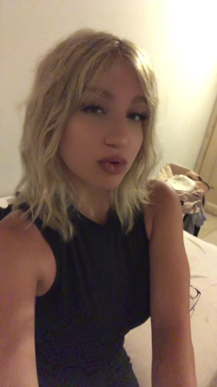 @_emily__df__