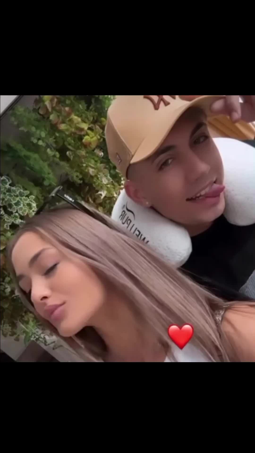 @Povesti YnyIuly💕