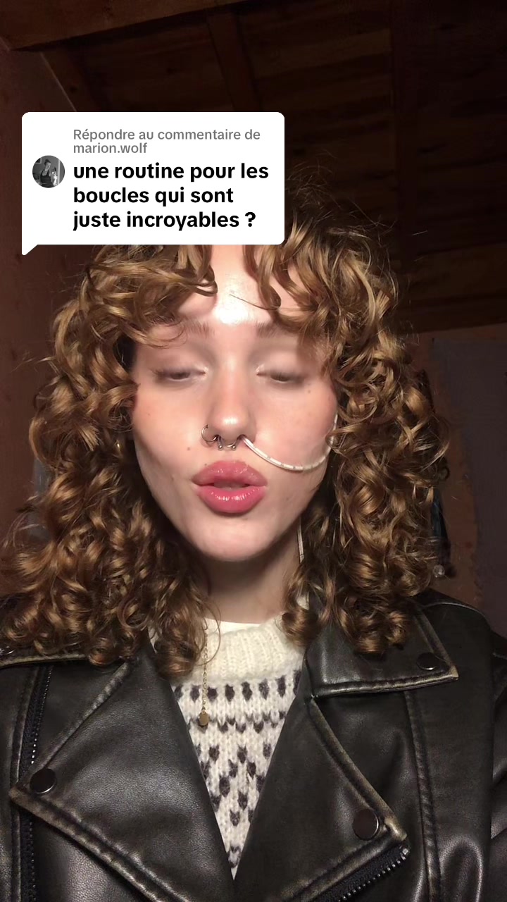 @SimplyElise