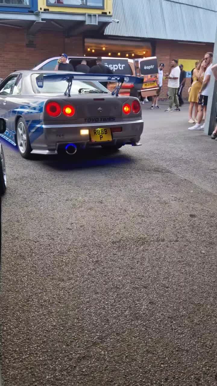 @This20v