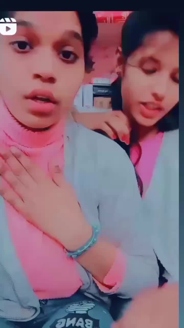 @cute girl 😍😍😍