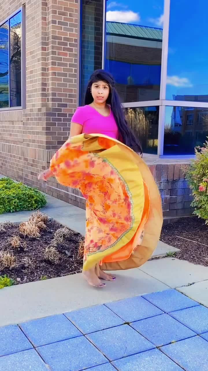 @🫰🏻✨