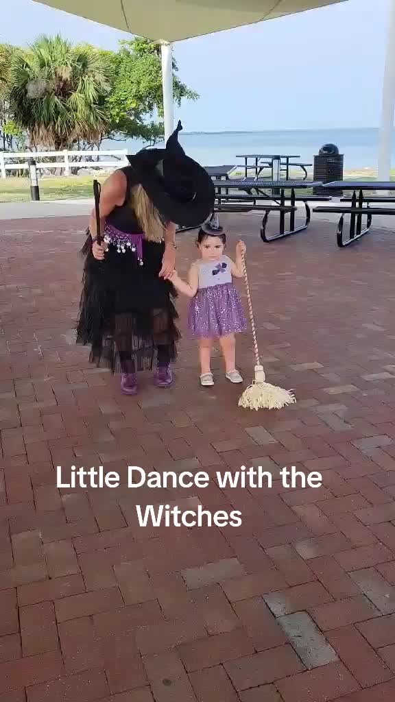 @WickedWomenDanceTroupe
