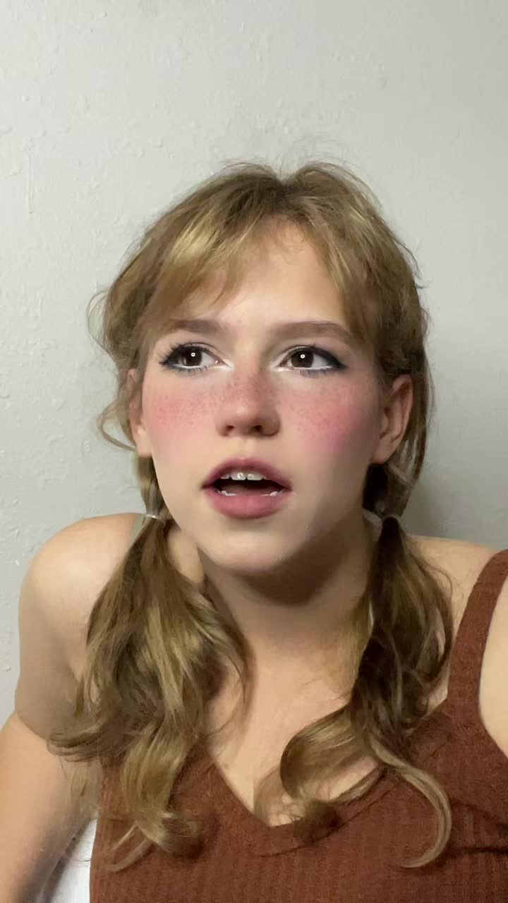 @RubberDuckieJo