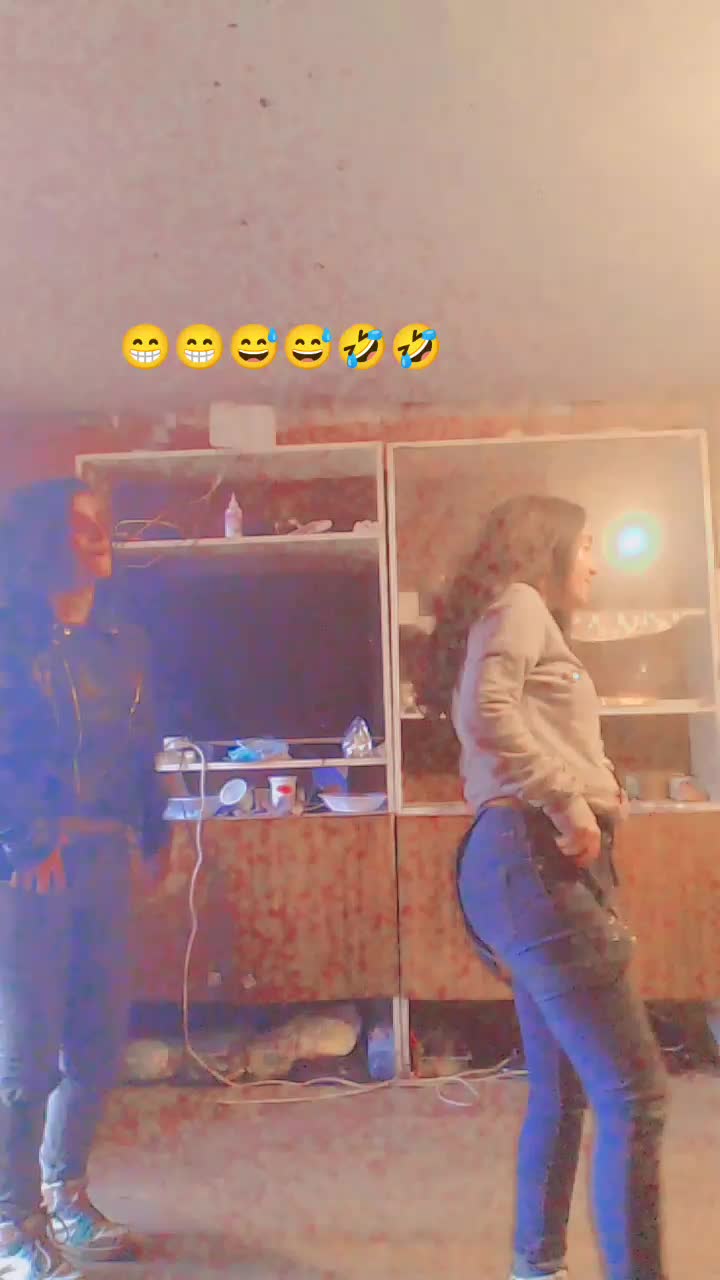 @Erika oxx tvoja