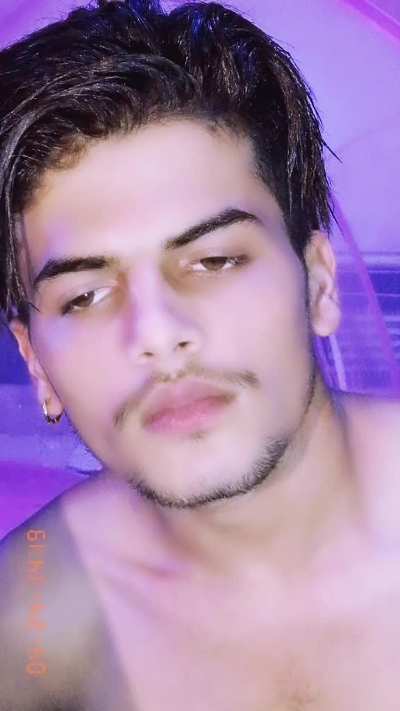 @It's_me_kãjî🤘