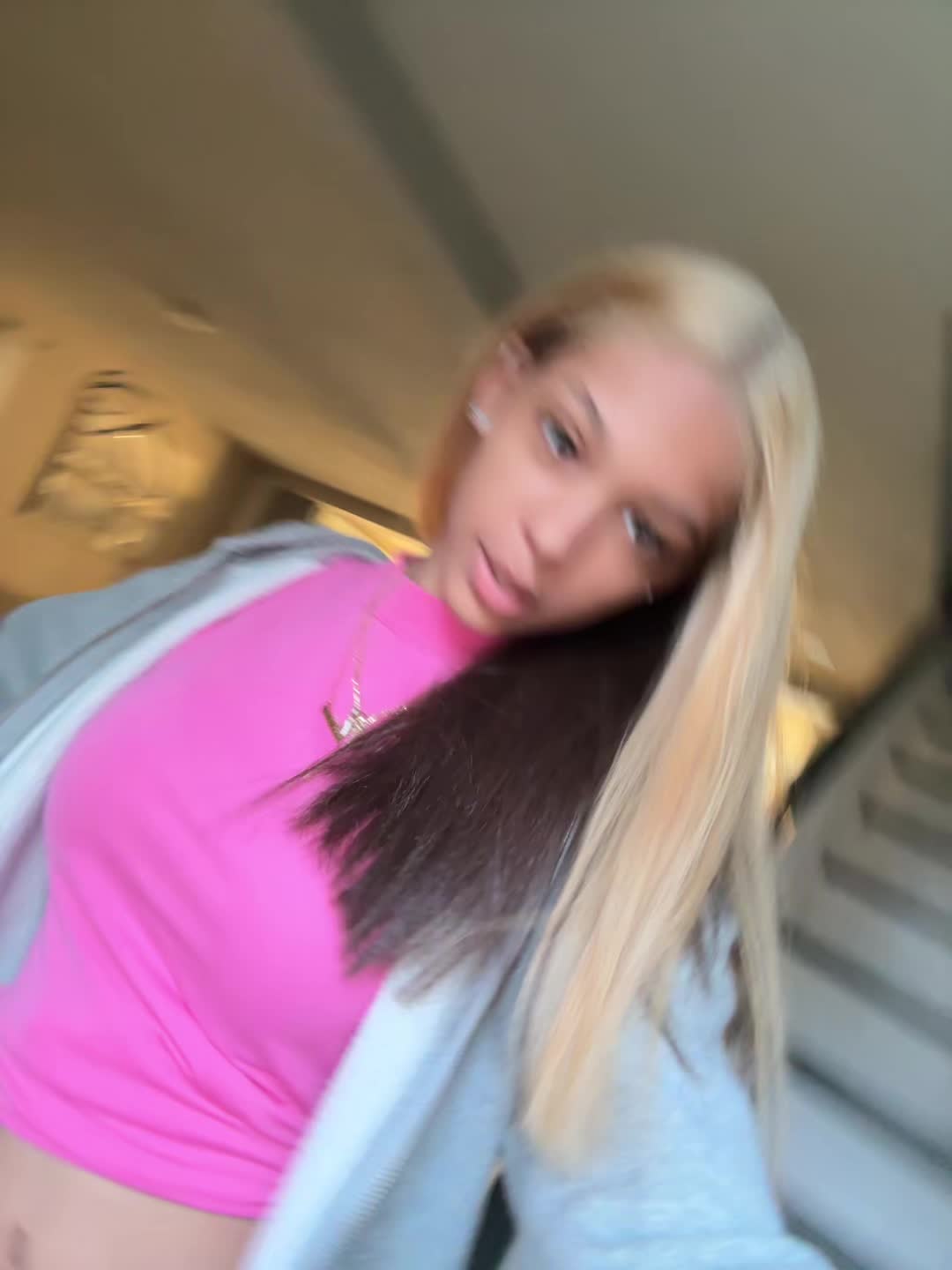 @valanie