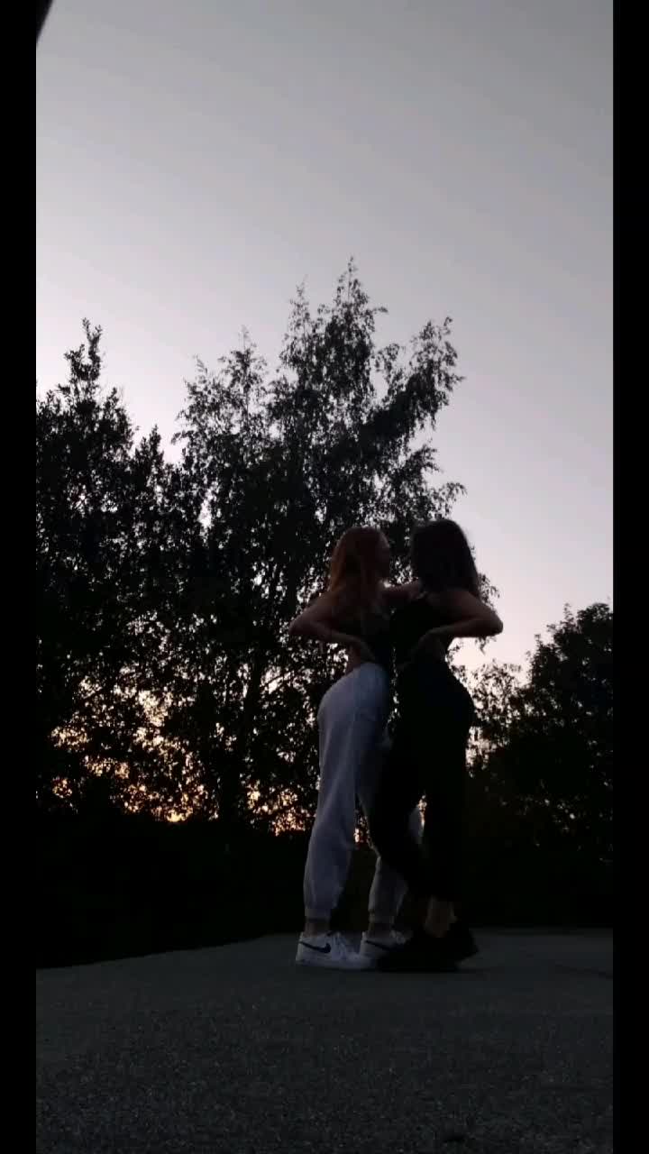 @hxlena_cxz