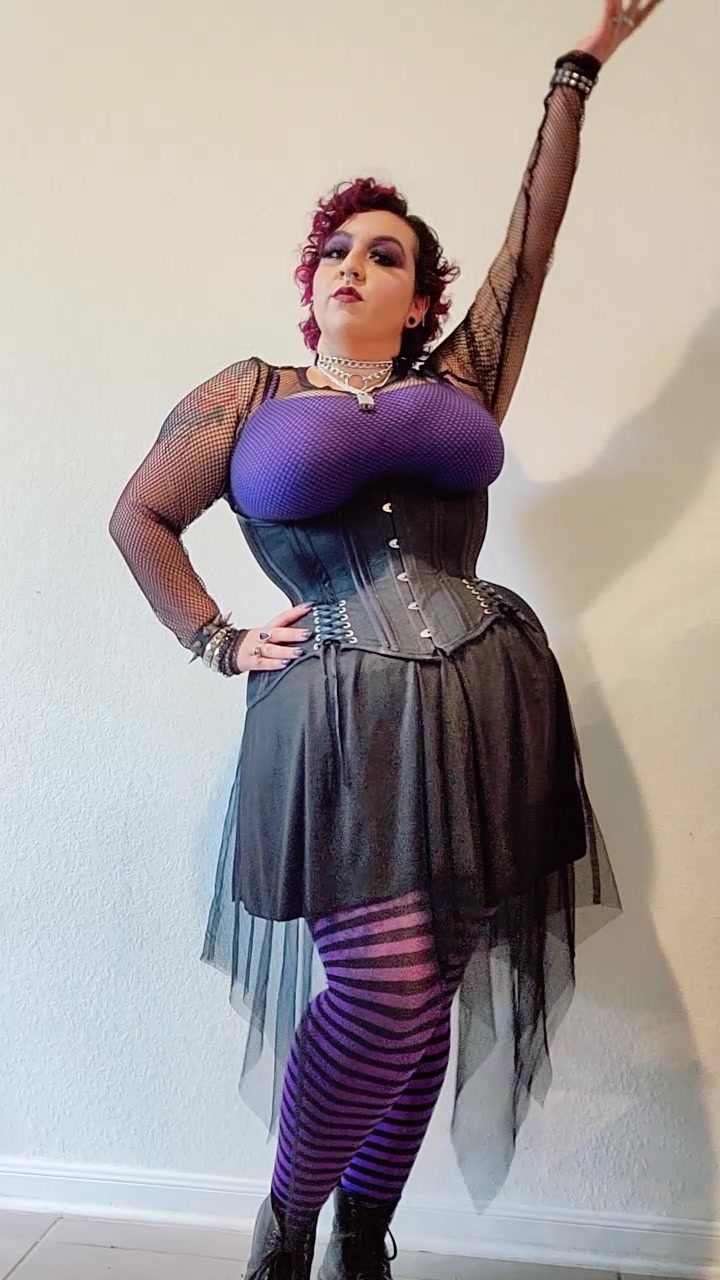 @Lady Batserina