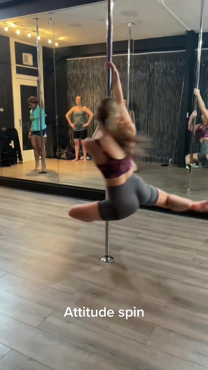 @daniraecruz
