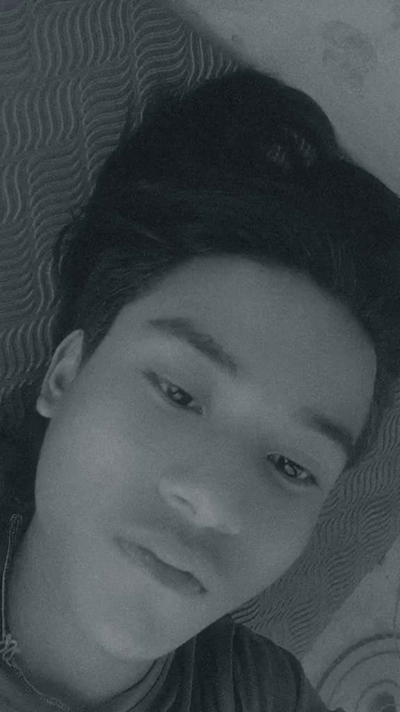 @Samir Tharu1325