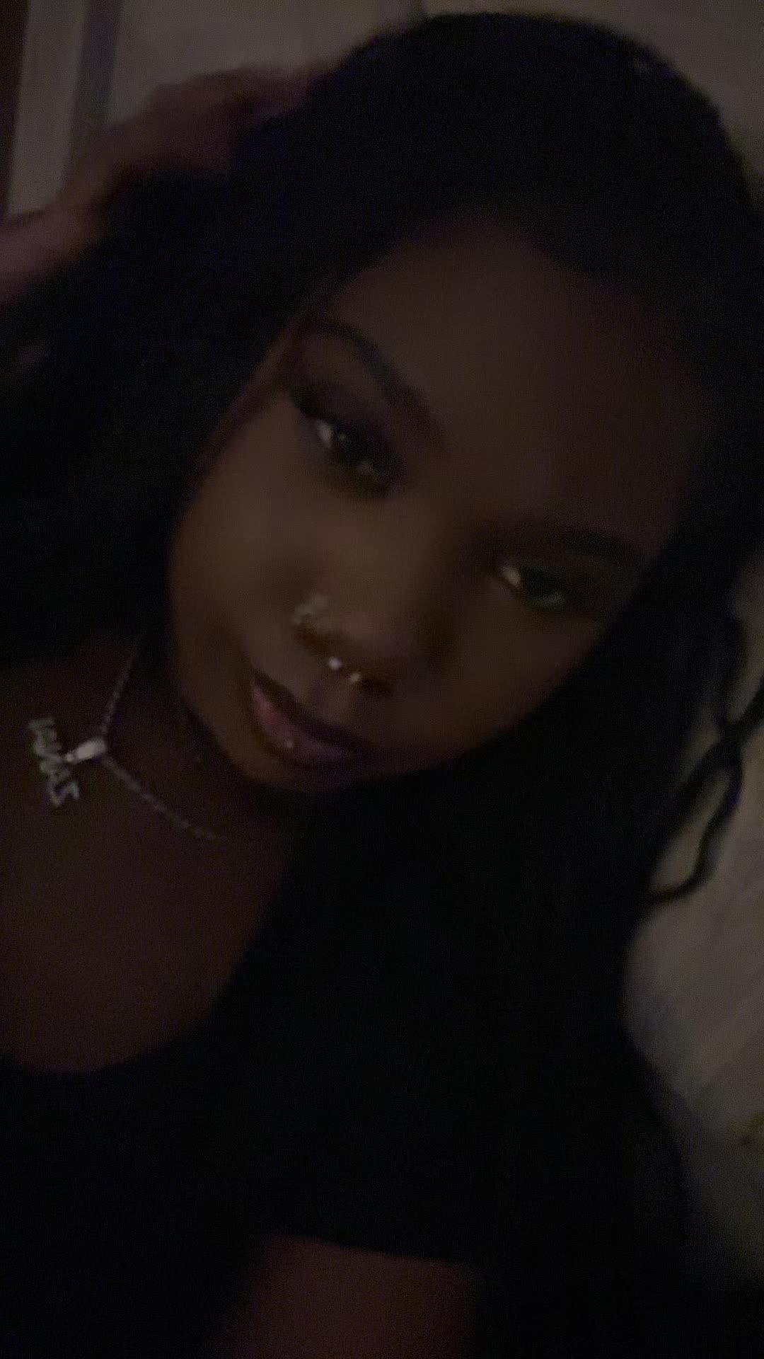 @🫶🏾