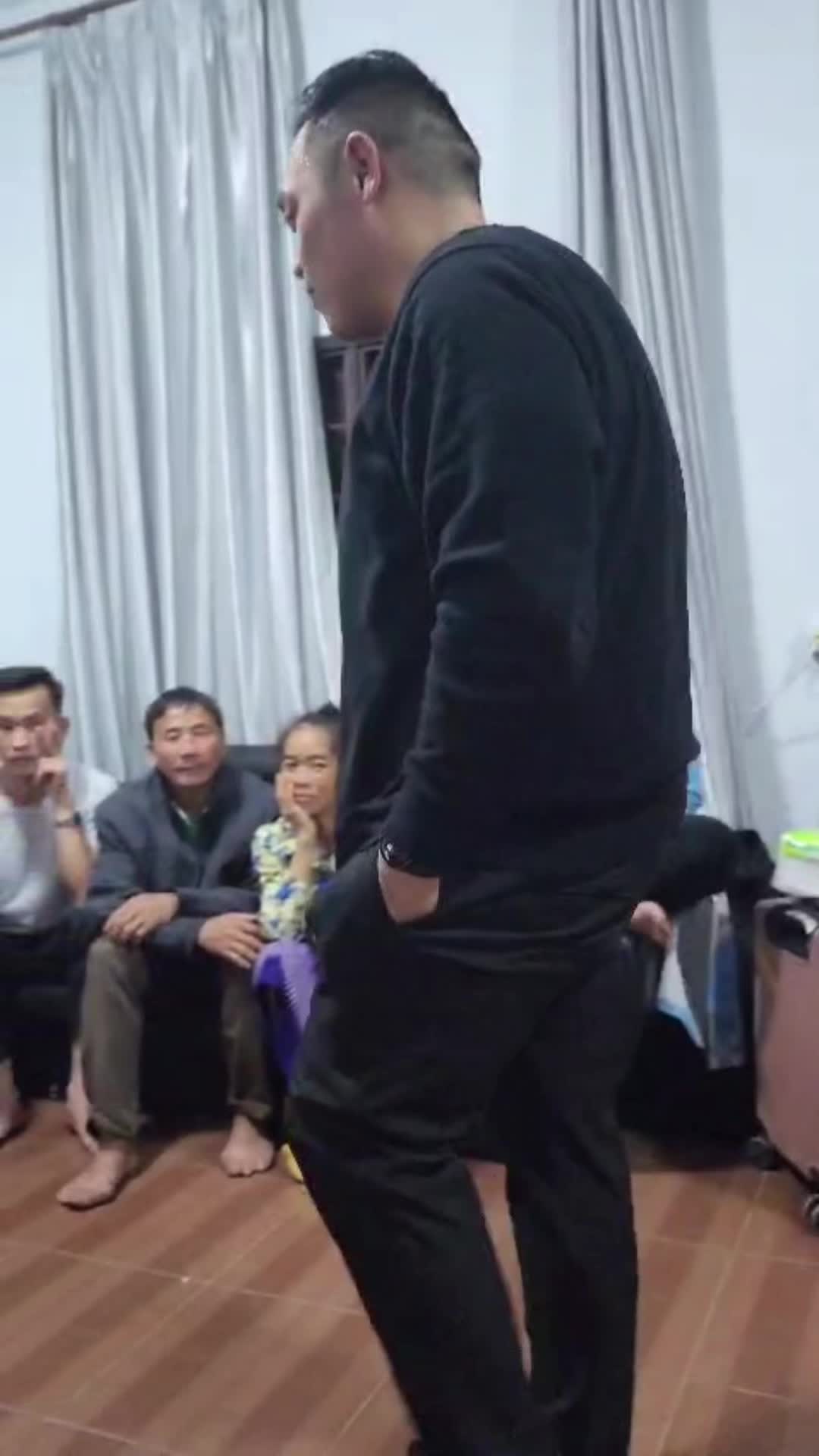@SiaLee