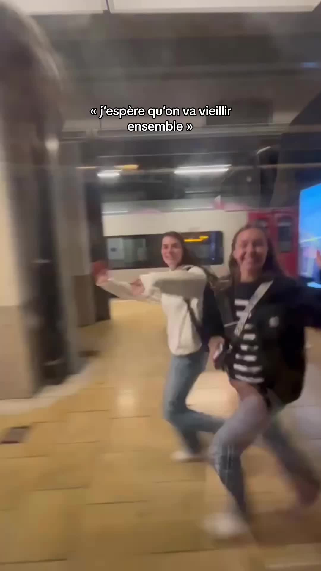 @in&egrave;s