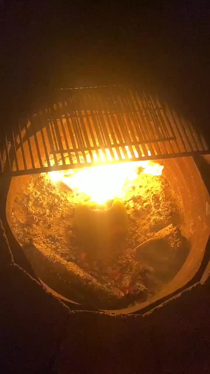 @aghost.is.falling