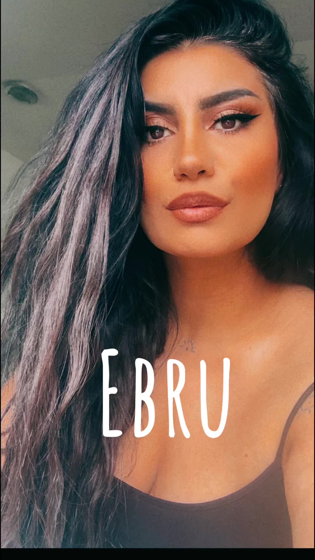 @Ebru_Miraz ރ