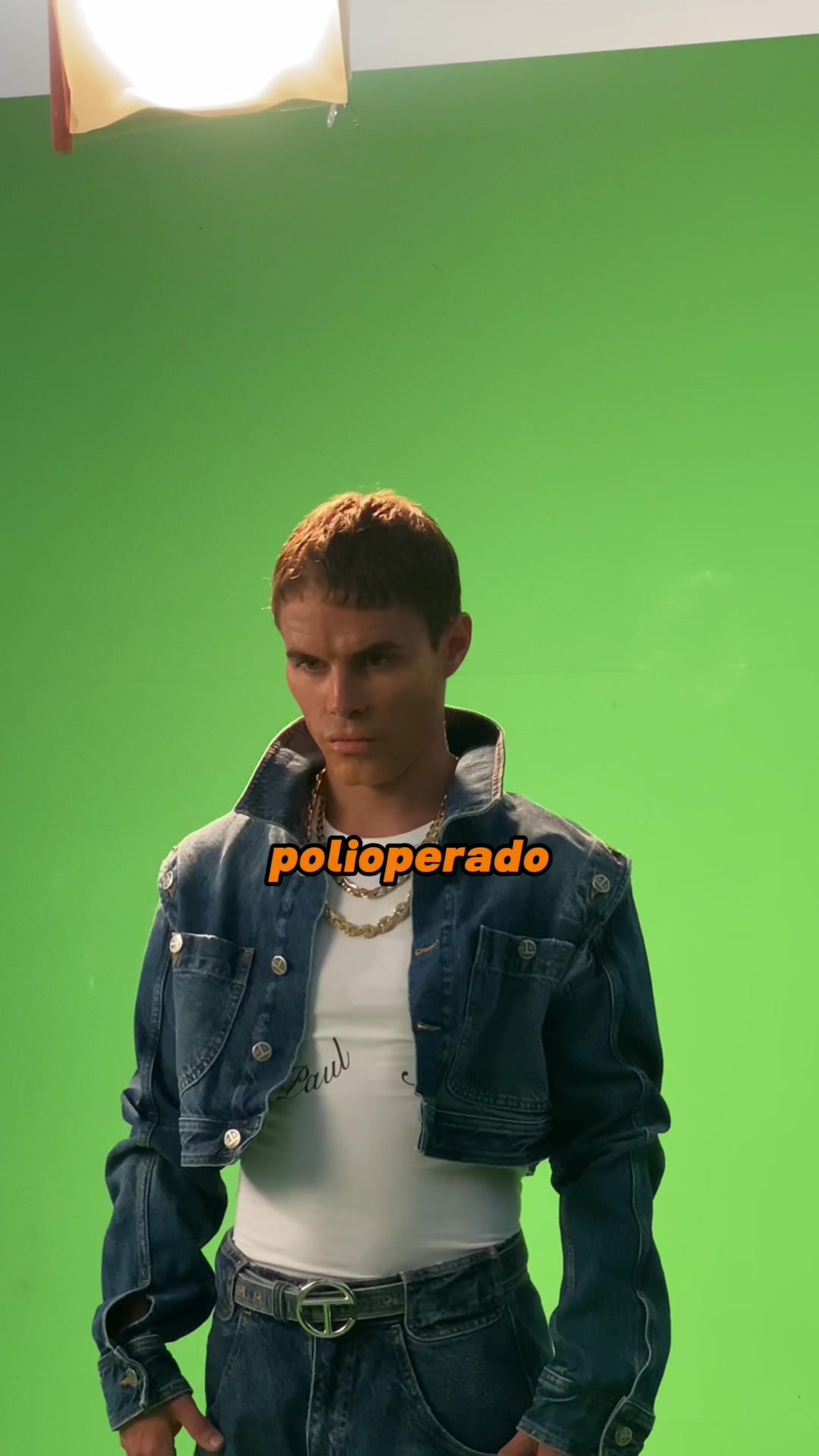 @Lademaqui