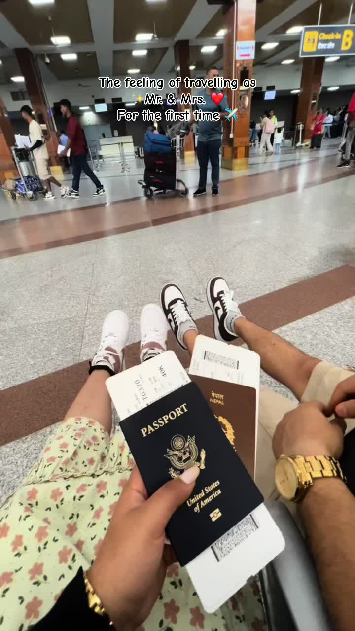 @Deepikaaa_