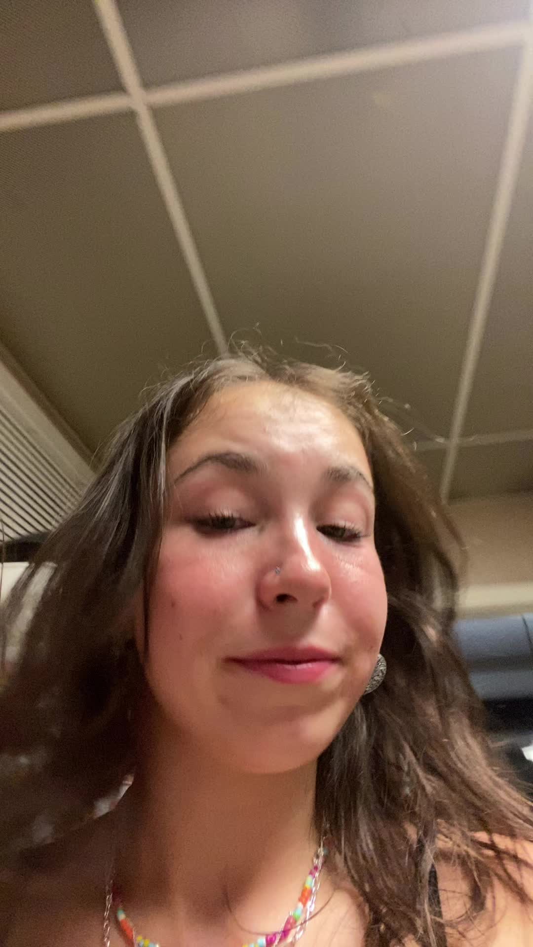 @strawbelly
