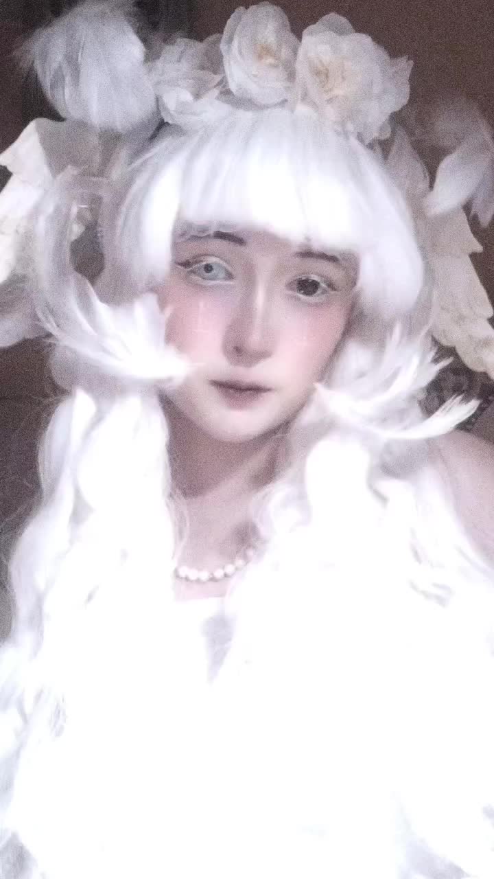 @&Sigma;(๑&deg;ㅁ&deg;๑)ﾊｯ!мяу......