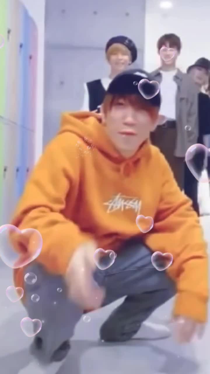 @🐶