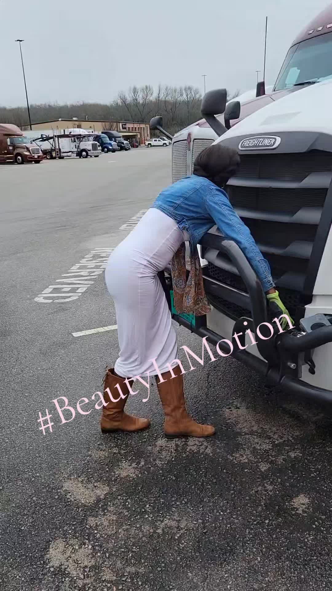 @Beauty In Motion