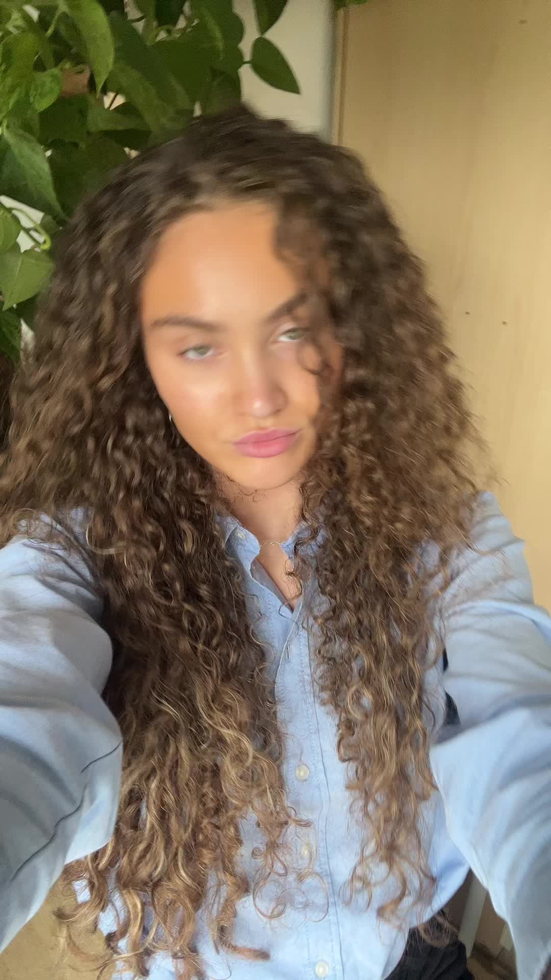 @Chloe