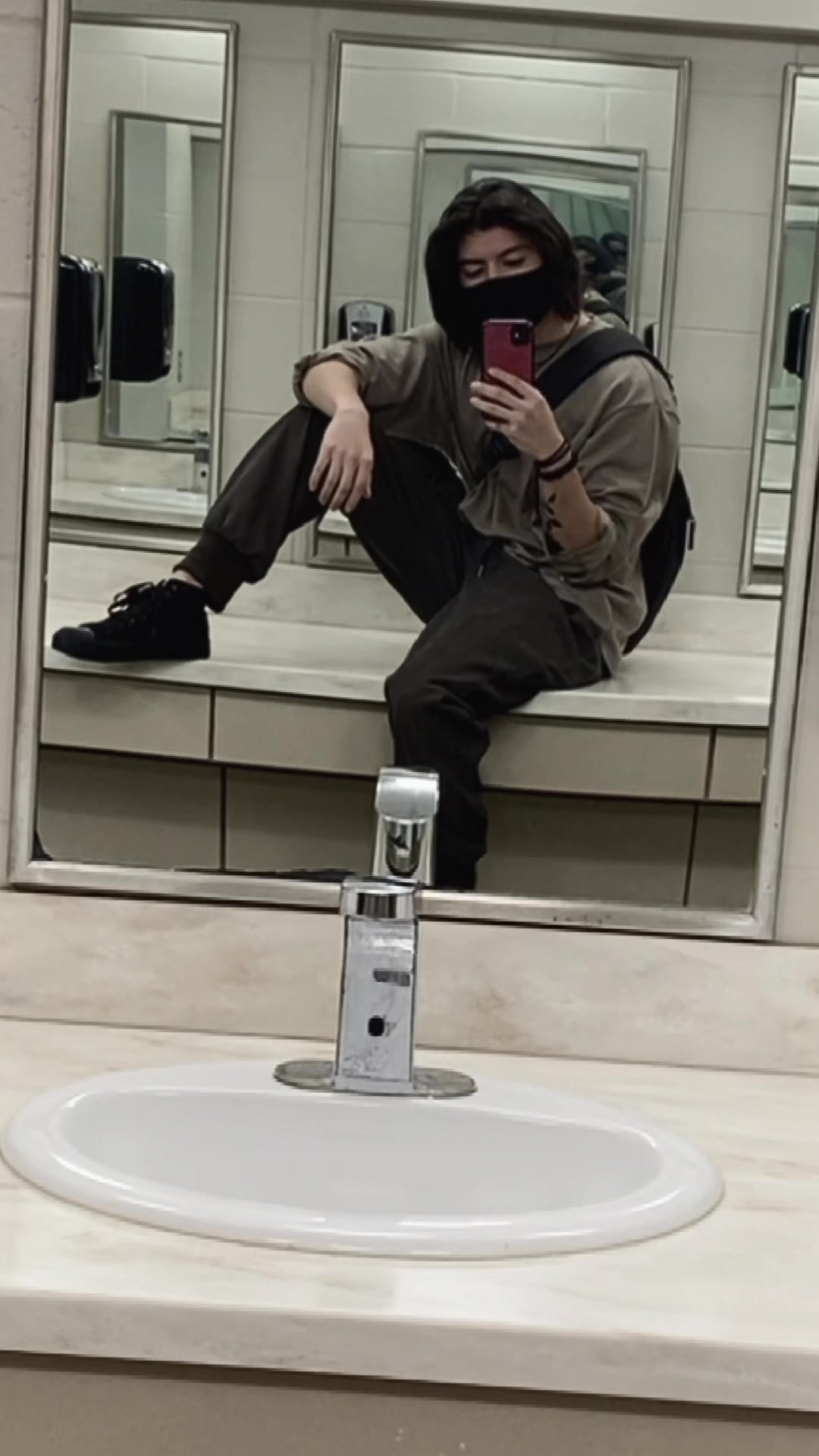 @Kiri