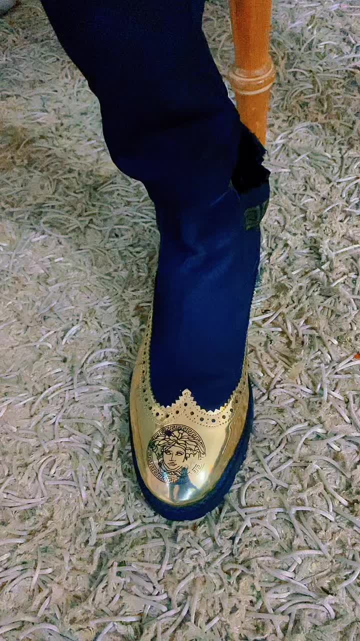 @Arnold Gola Officiel🌍 👊