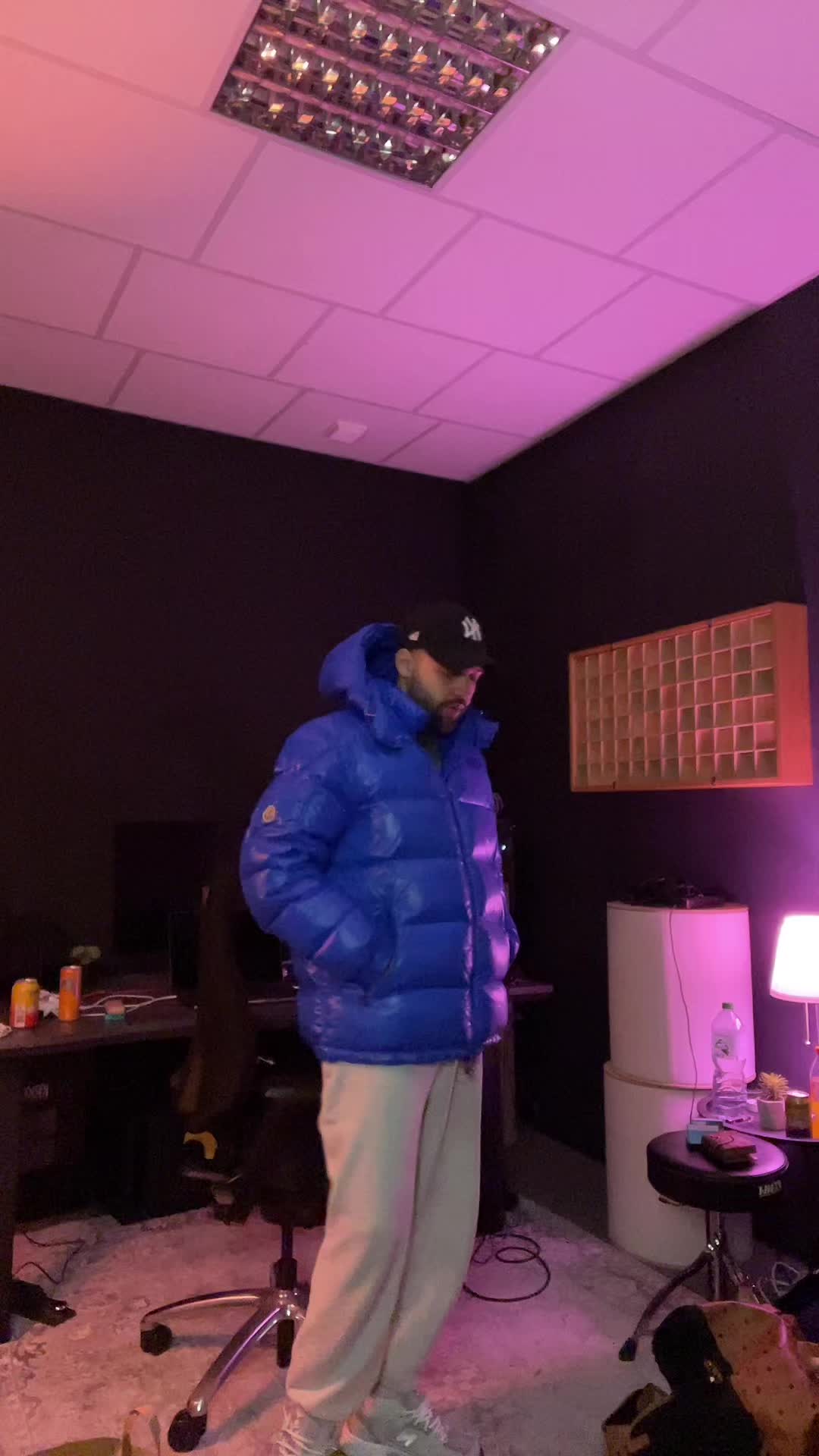 @vito